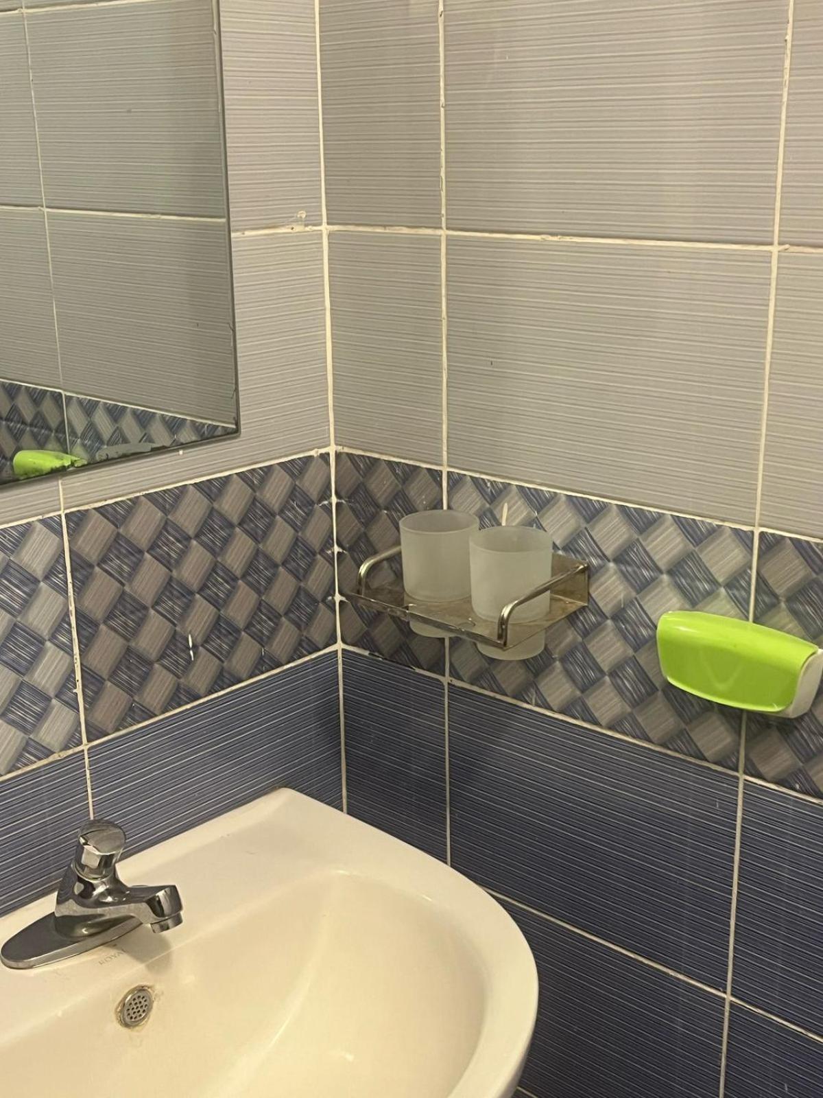 Apartment The Coffee Residences At Kings Millennium Apartments, Near Jki Airport 3 Bedroom *